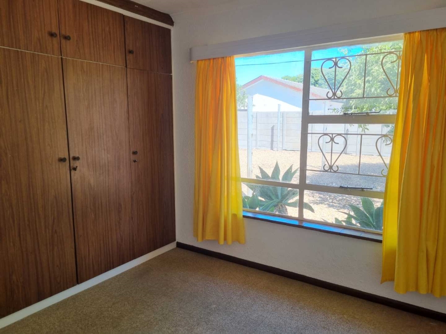 To Let 4 Bedroom Property for Rent in Tygerdal Western Cape